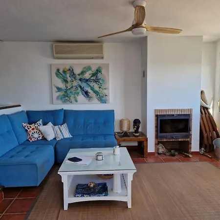 Independiente Con Piscina, Terraza Y Vistas Al Mar Y Montana *