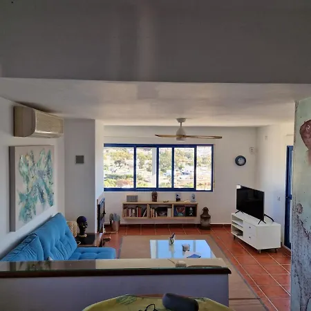 Independiente Con Piscina, Terraza Y Vistas Al Mar Y Montana *