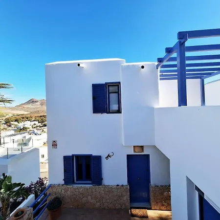 Independiente Con Piscina, Terraza Y Vistas Al Mar Y Montana *