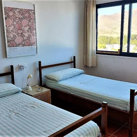 Semesterbostad Independiente Con Piscina, Terraza Y Vistas Al Mar Y Montana *